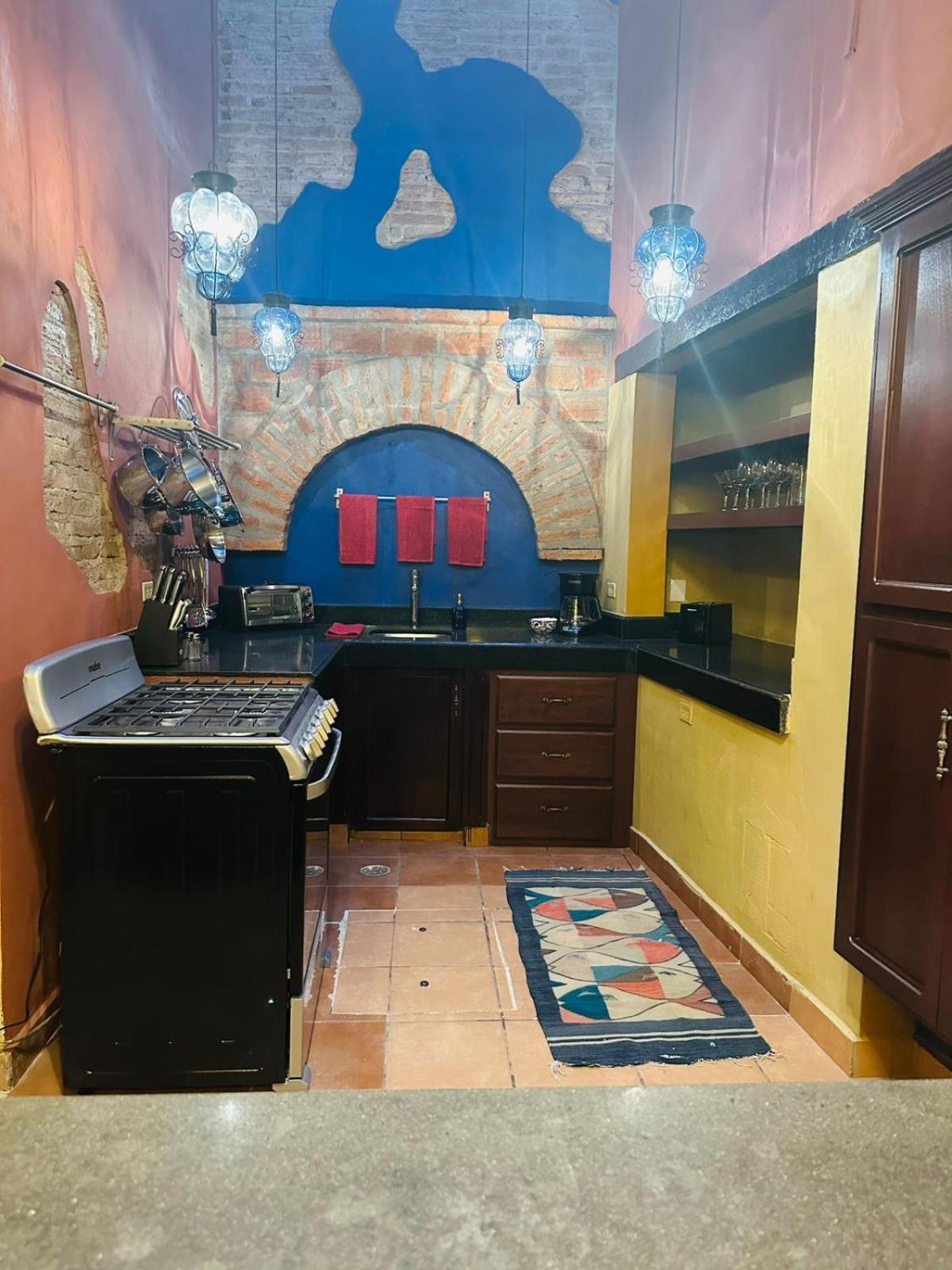 Casa De Leyendas (Adults Only) ماساتلان المظهر الخارجي الصورة
