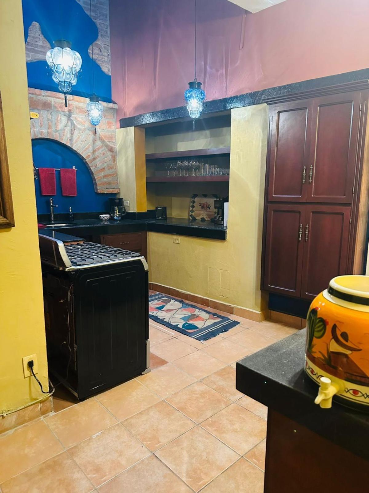 Casa De Leyendas (Adults Only) ماساتلان المظهر الخارجي الصورة